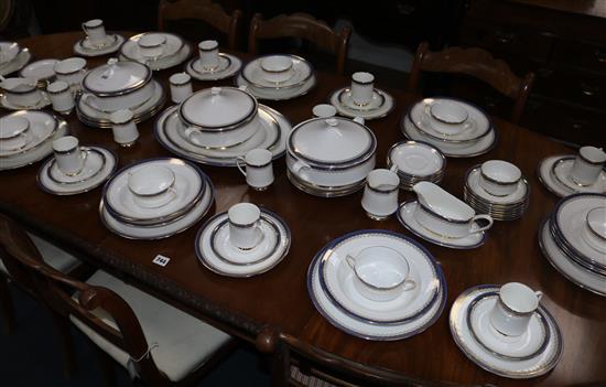 A Paragon Sandringham dinner service